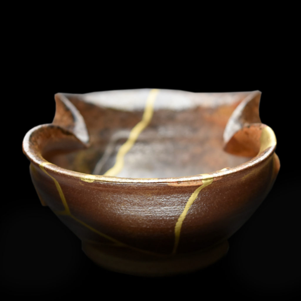 Traditional Kintsugi Shop: Kintsugi By Myriam greff