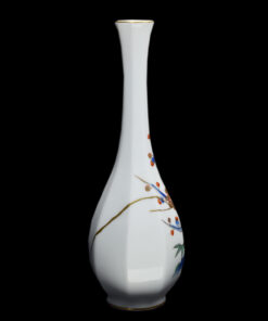 Alternative view of Imari vase, kakiemon style