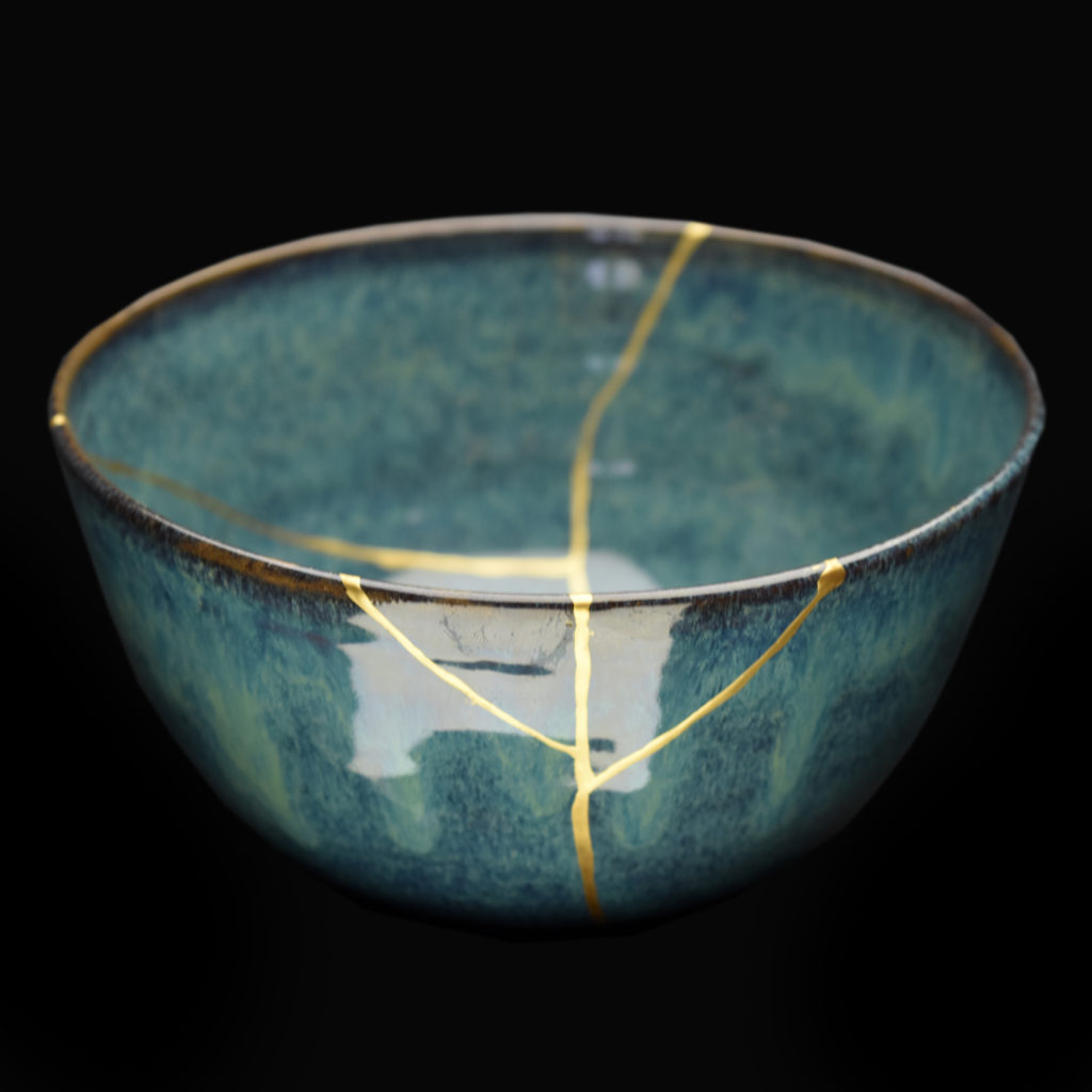 Traditional Kintsugi Shop: Kintsugi By Myriam greff