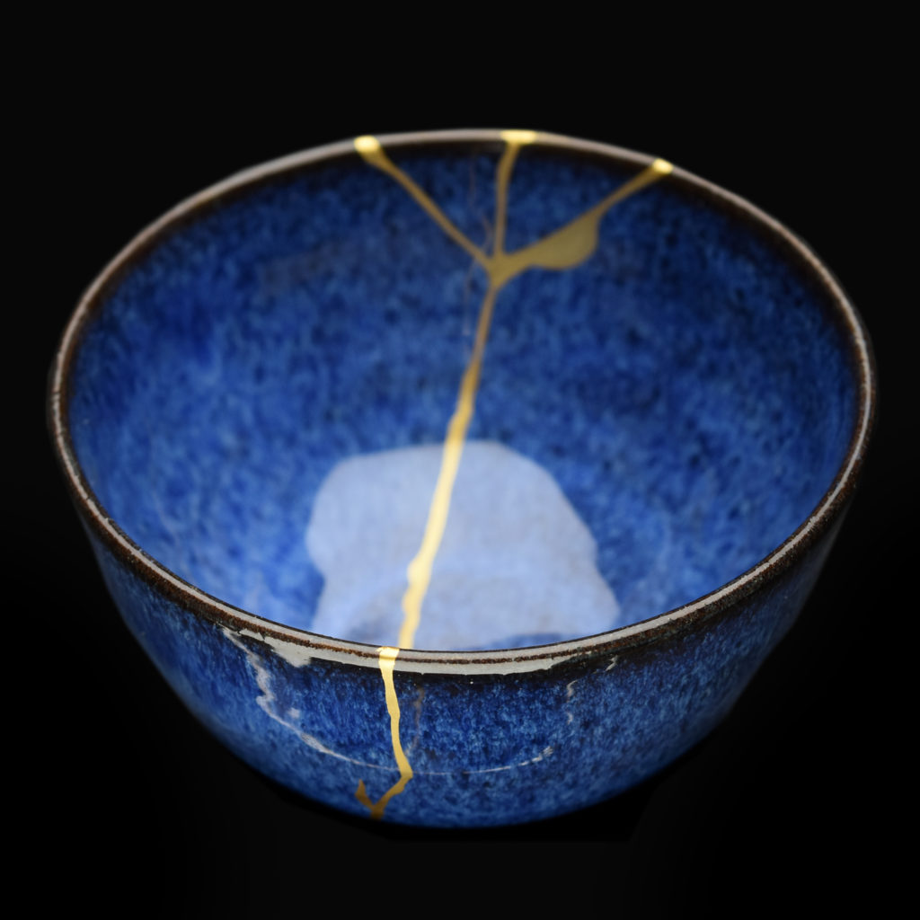 Traditional Kintsugi Shop: Kintsugi By Myriam greff