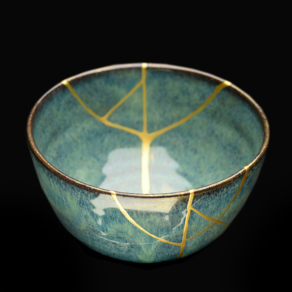 Traditional Kintsugi Shop: Kintsugi By Myriam greff
