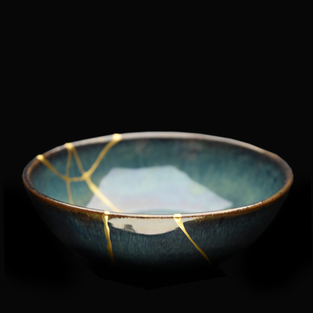 Traditional Kintsugi Shop: Kintsugi By Myriam greff