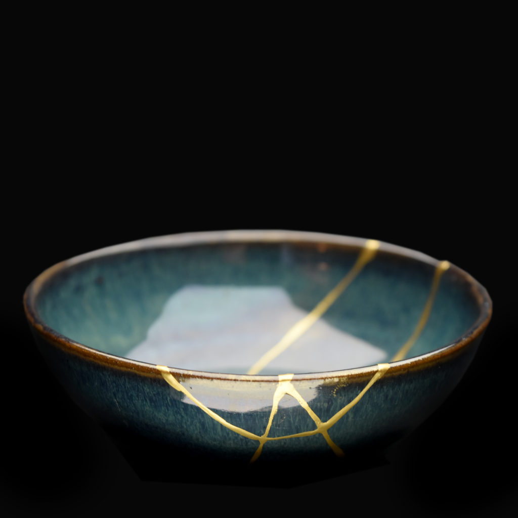 Traditional Kintsugi Shop: Kintsugi By Myriam greff