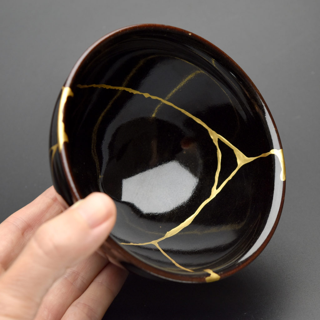 Traditional Kintsugi Shop: Kintsugi By Myriam greff