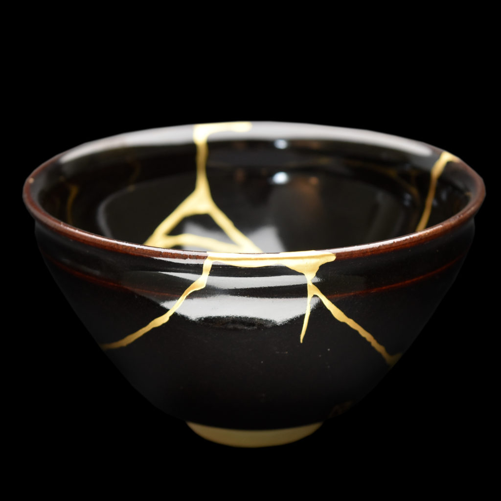 Traditional Kintsugi Shop: Kintsugi By Myriam greff