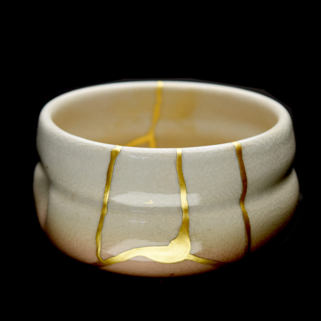 Traditional Kintsugi Shop: Kintsugi By Myriam greff