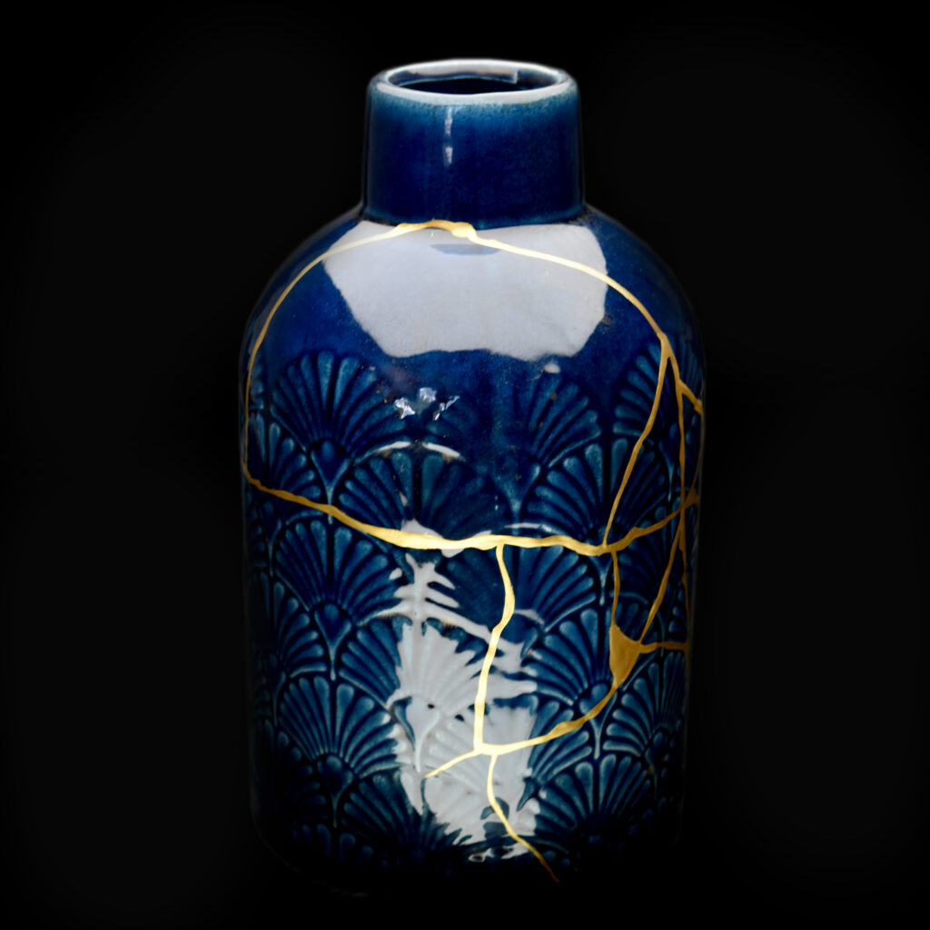 Traditional Kintsugi Shop: Kintsugi By Myriam greff