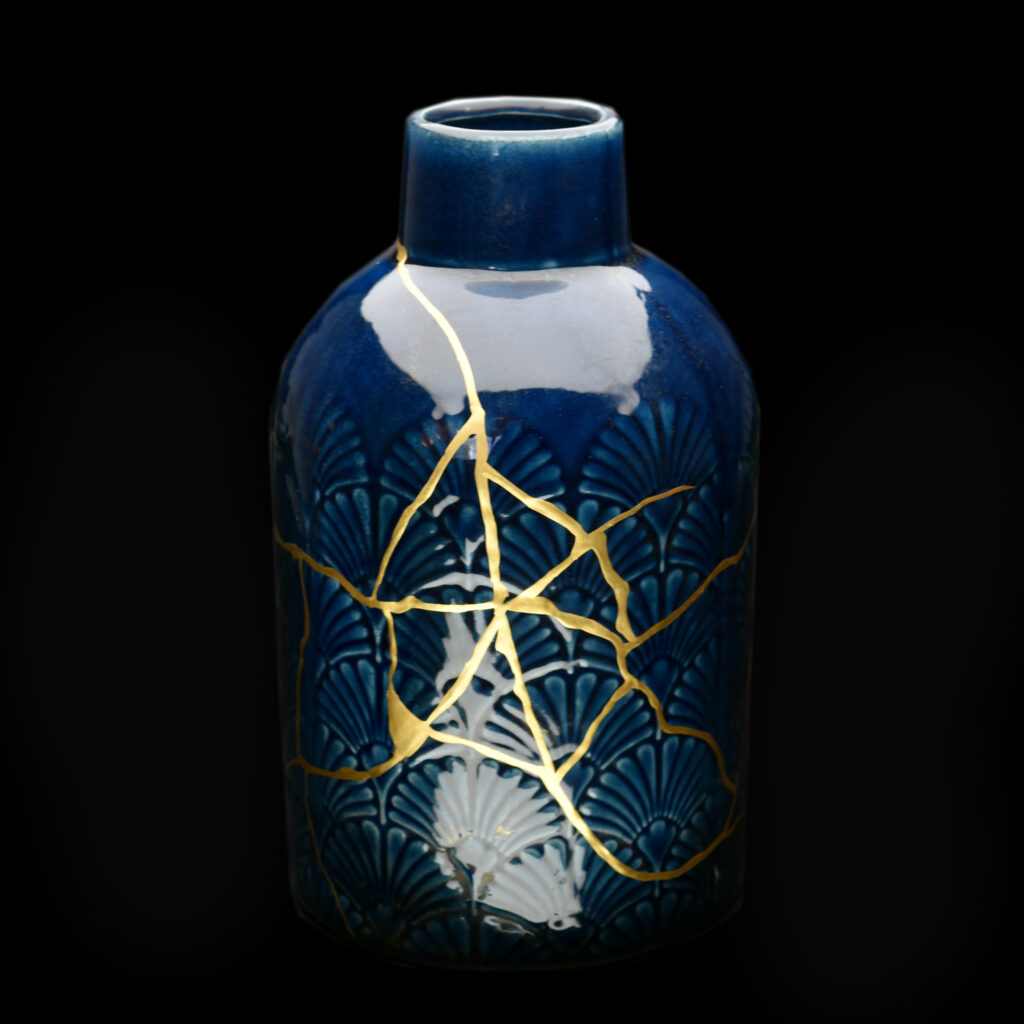 Traditional Kintsugi Shop: Kintsugi By Myriam greff