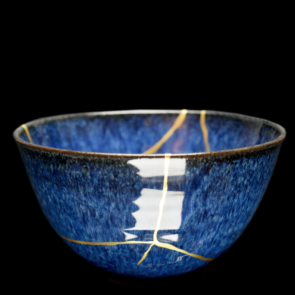 Traditional Kintsugi Shop: Kintsugi By Myriam greff