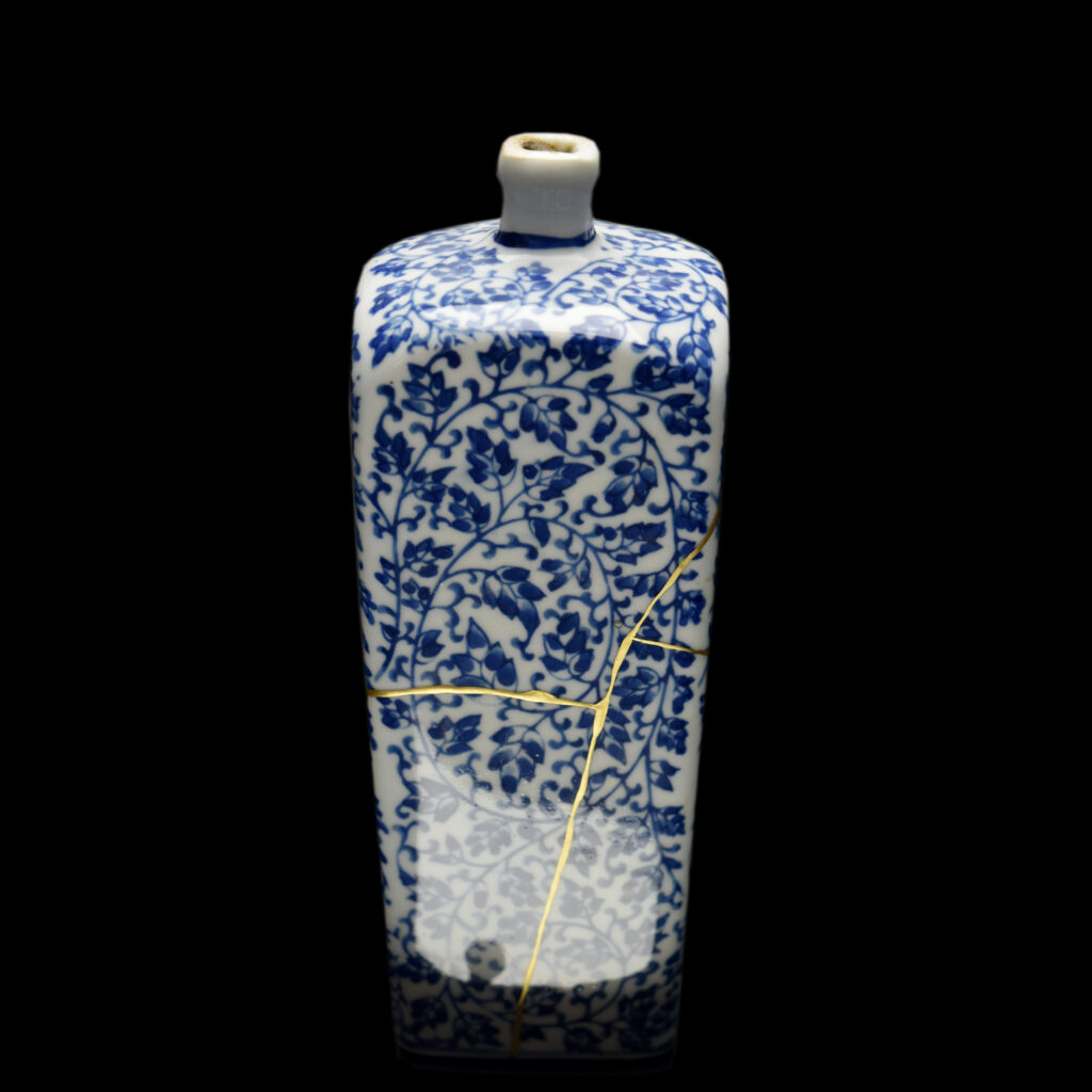 Traditional Kintsugi Shop: Kintsugi By Myriam greff