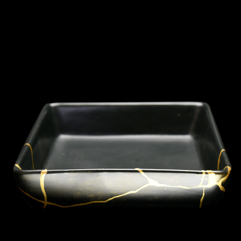 Traditional Kintsugi Shop: Kintsugi By Myriam greff