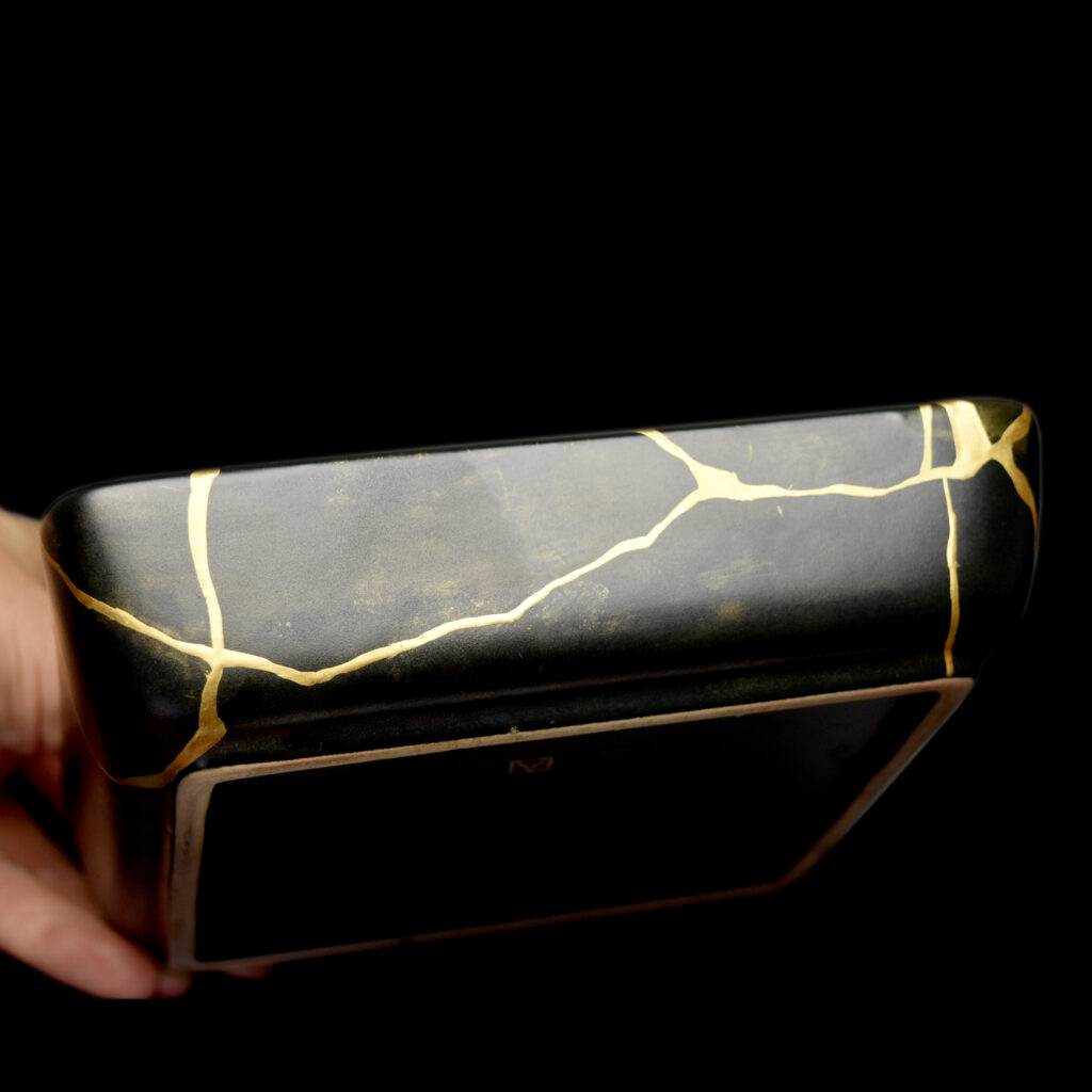 Traditional Kintsugi Shop: Kintsugi By Myriam greff