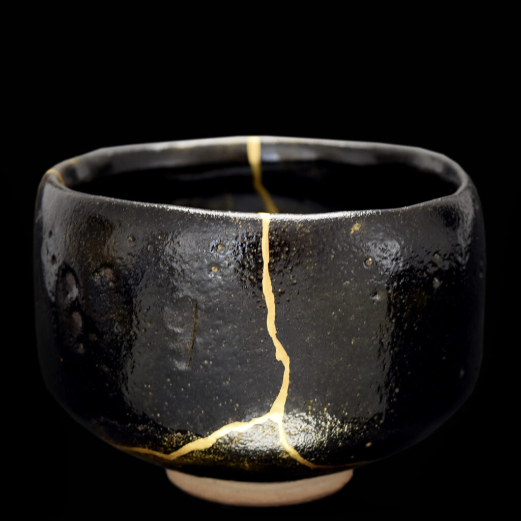 Traditional Kintsugi Shop: Kintsugi By Myriam greff