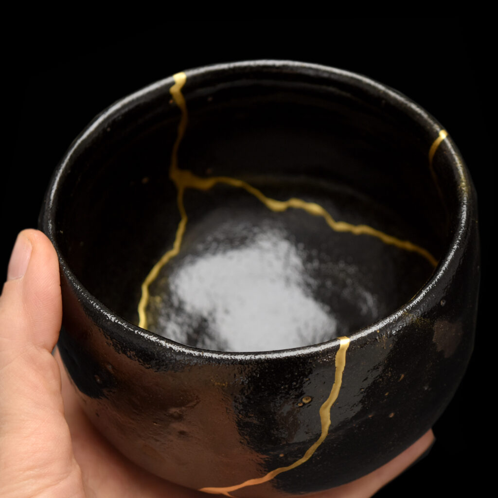 Traditional Kintsugi Shop: Kintsugi By Myriam greff
