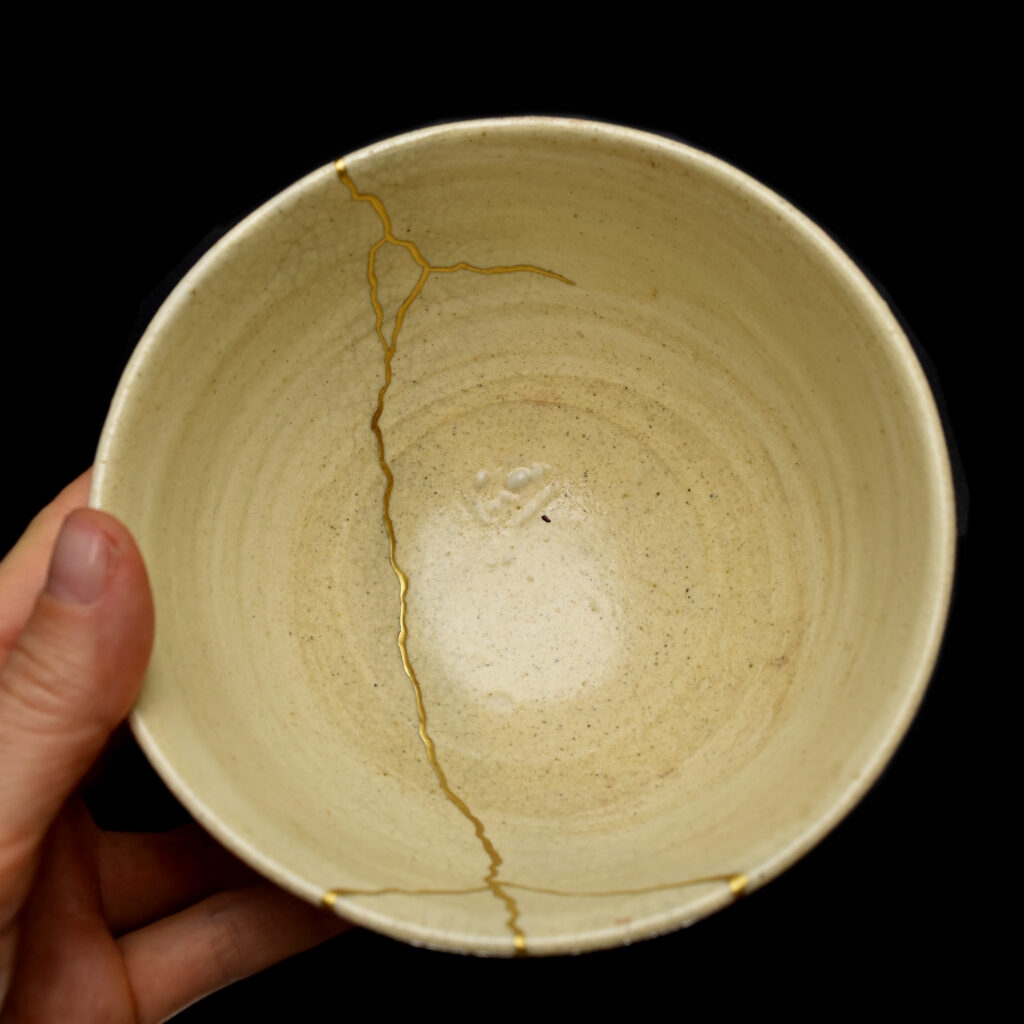 Traditional Kintsugi Shop: Kintsugi By Myriam greff