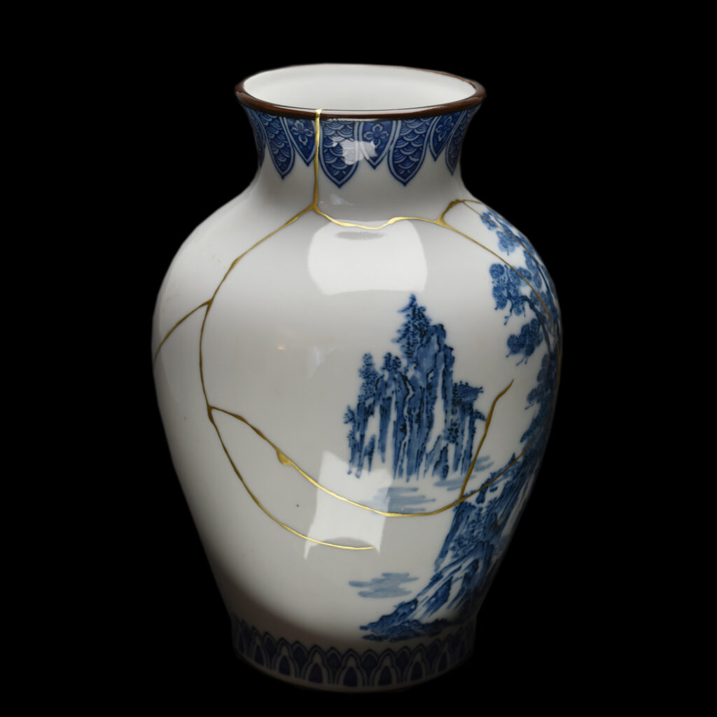 Traditional Kintsugi Shop: Kintsugi By Myriam greff