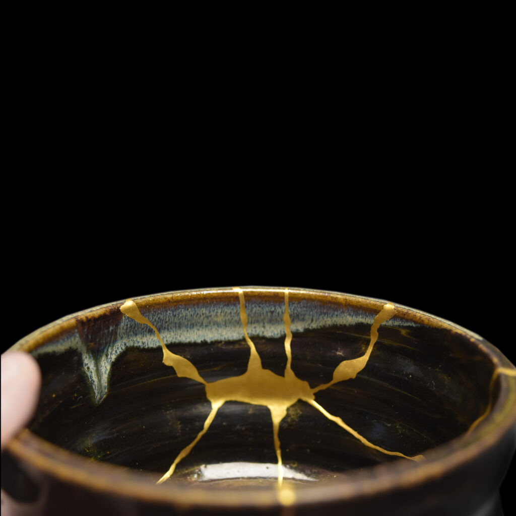 Traditional Kintsugi Shop: Kintsugi By Myriam greff