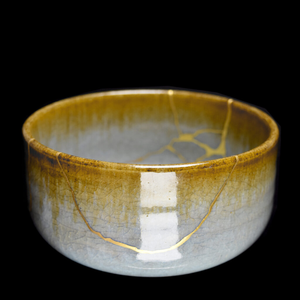 Traditional Kintsugi Shop: Kintsugi By Myriam greff