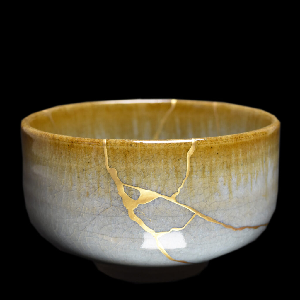 Traditional Kintsugi Shop: Kintsugi By Myriam greff