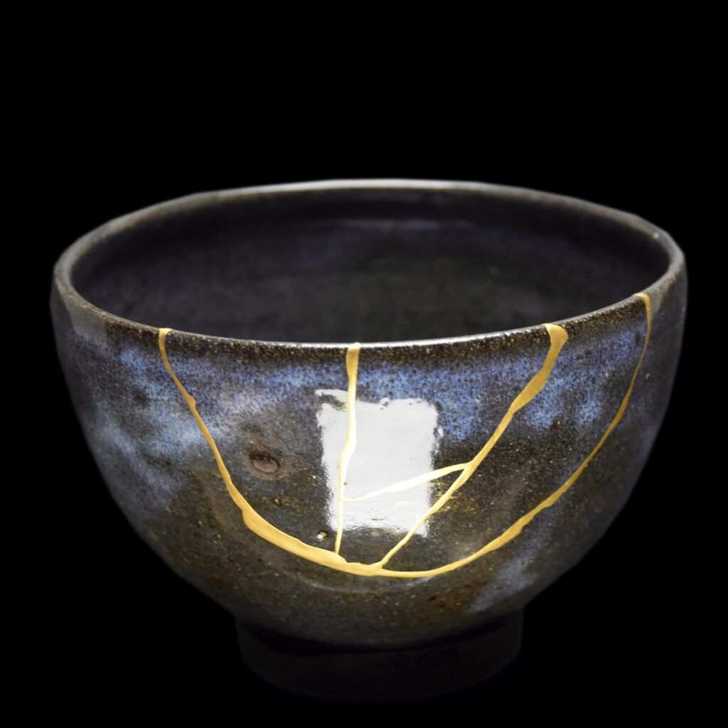 Traditional Kintsugi Shop: Kintsugi By Myriam greff