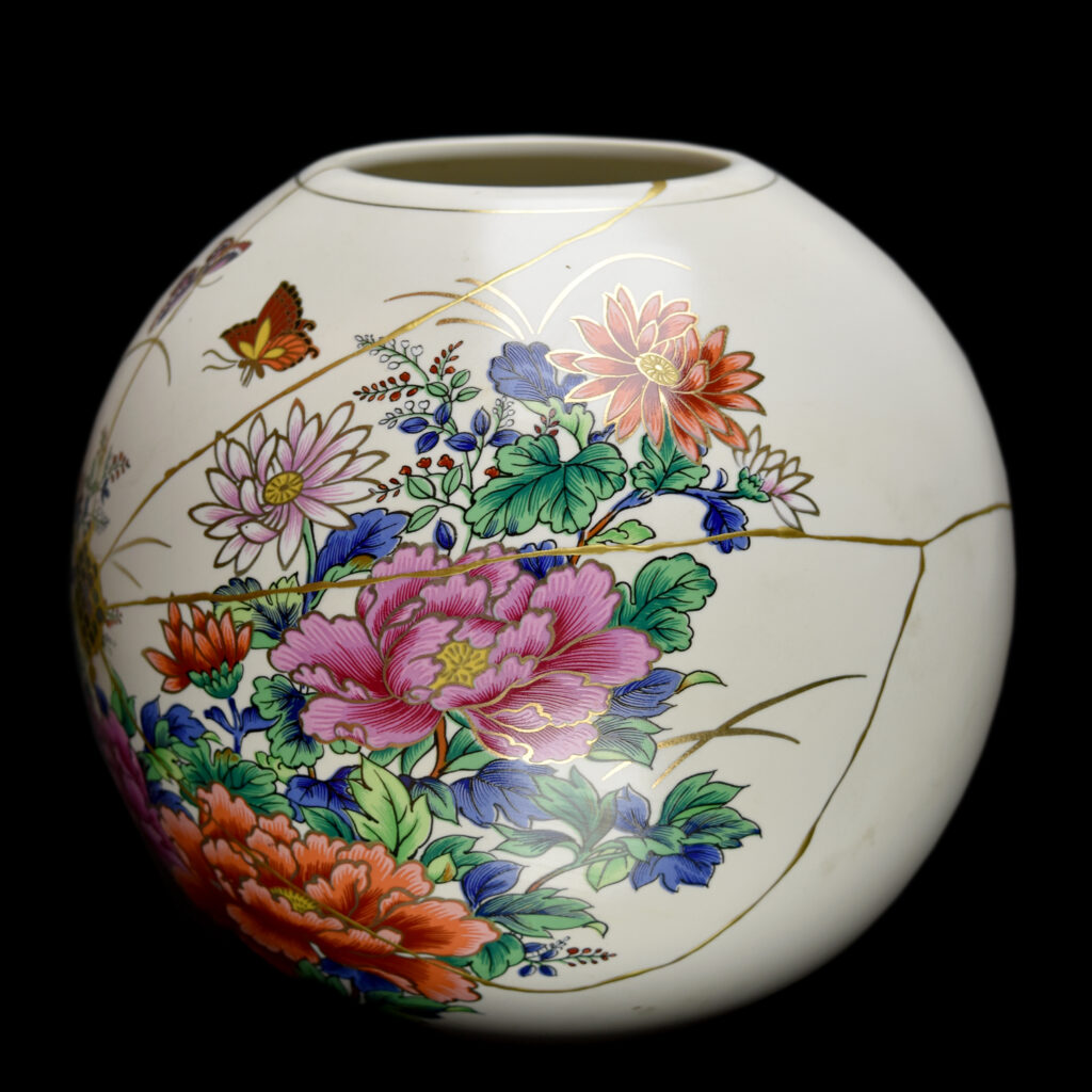 Traditional Kintsugi Shop: Kintsugi By Myriam greff