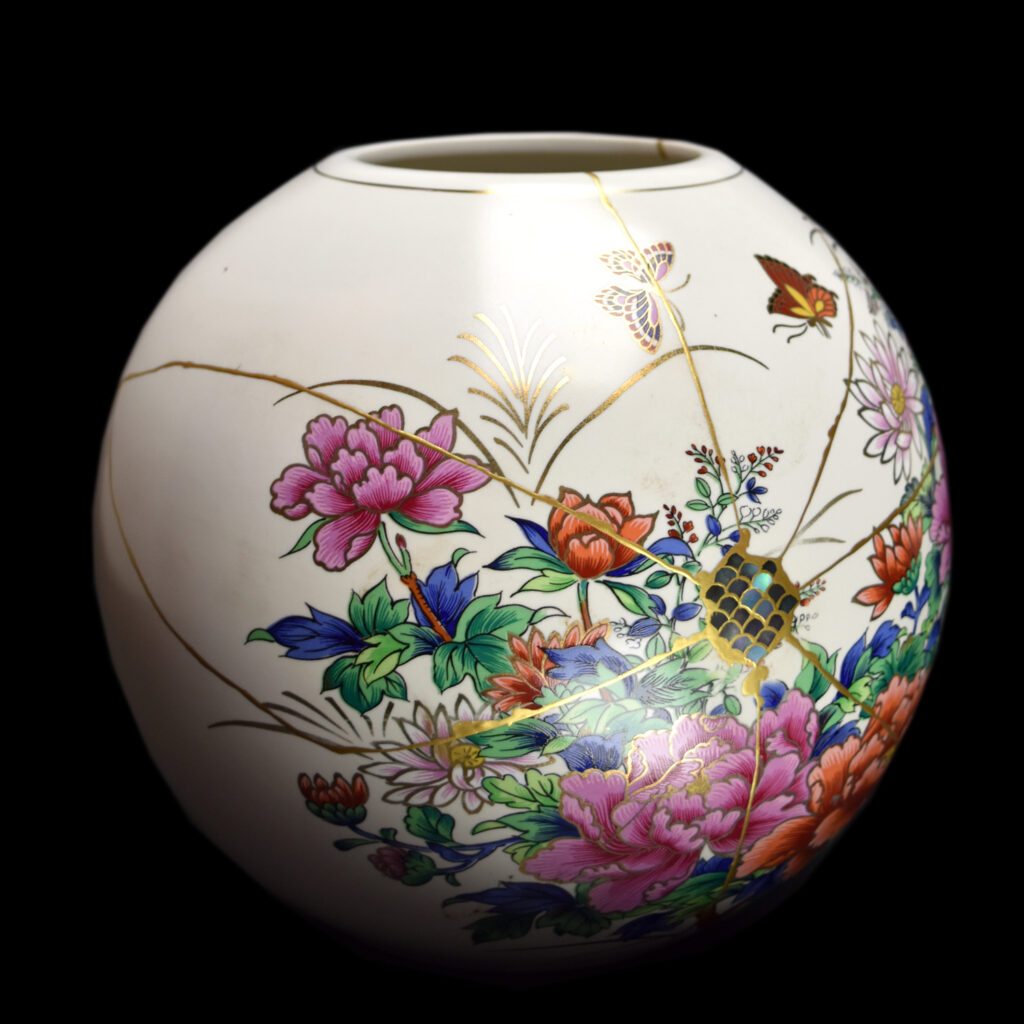 Traditional Kintsugi Shop: Kintsugi By Myriam greff