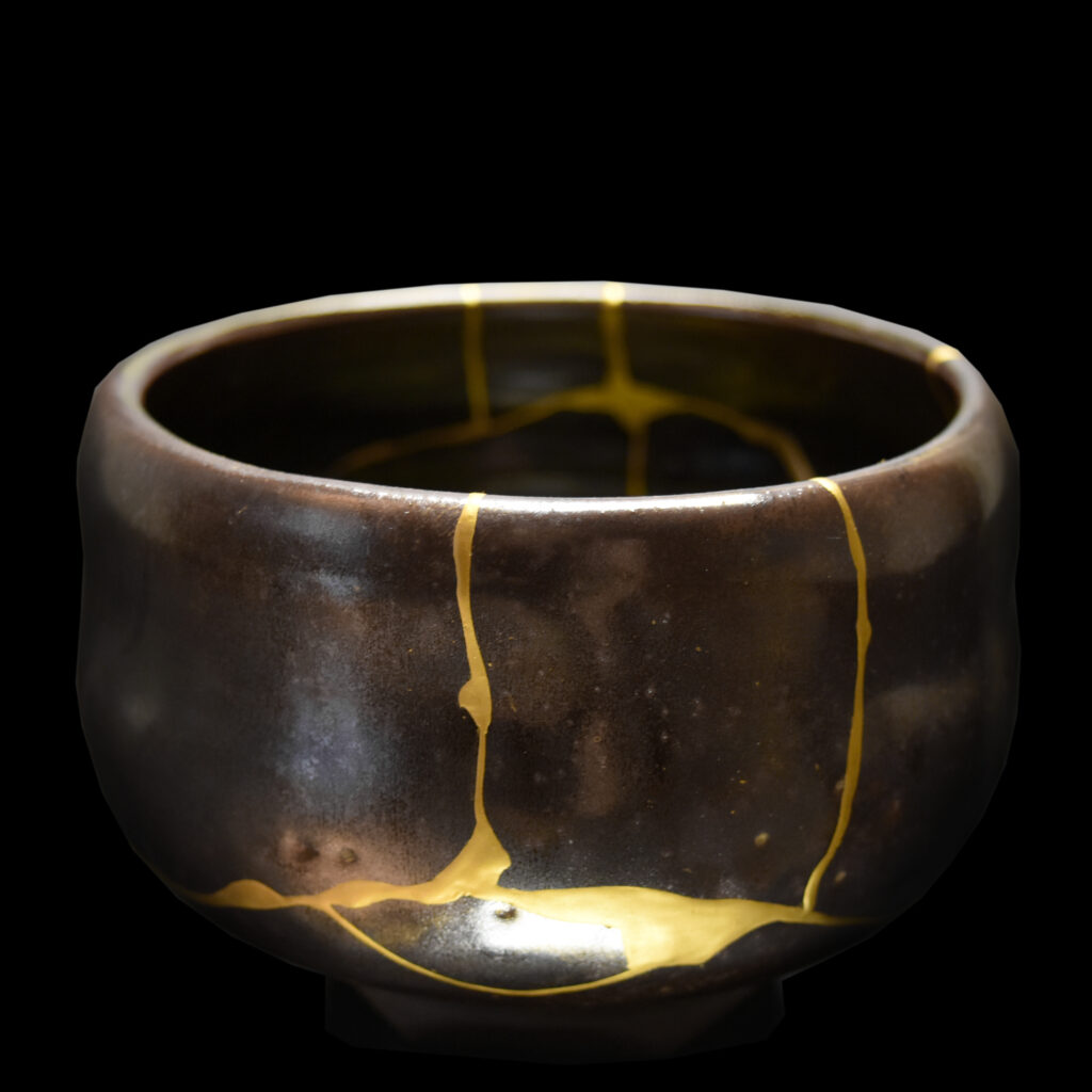 Traditional Kintsugi Shop: Kintsugi By Myriam greff