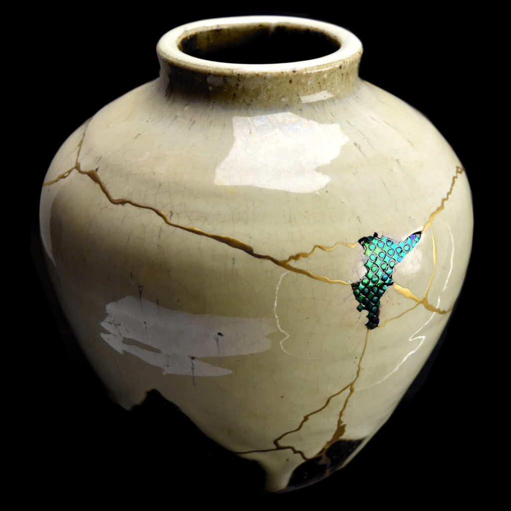 Traditional Kintsugi Shop: Kintsugi By Myriam greff