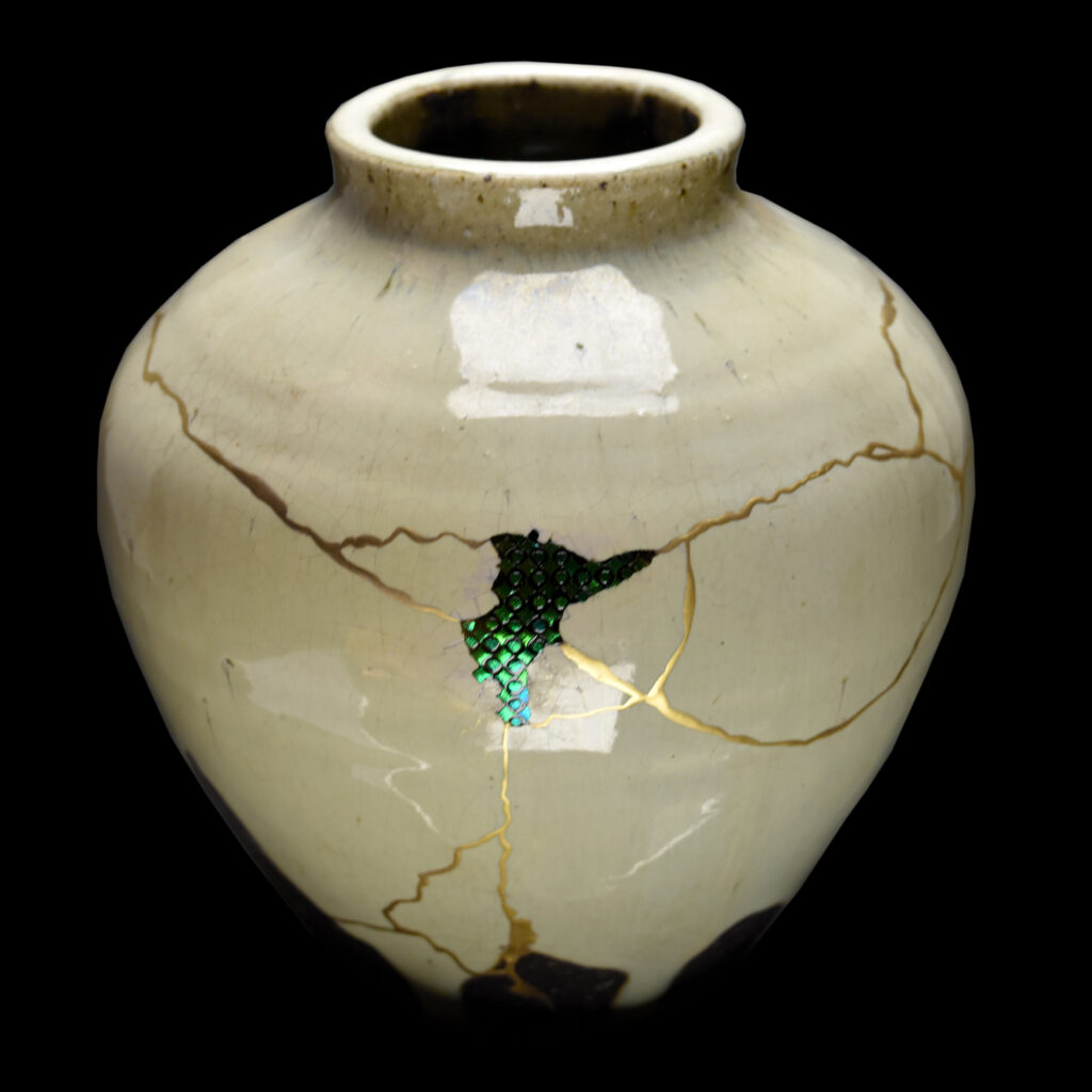 Traditional Kintsugi Shop: Kintsugi By Myriam greff