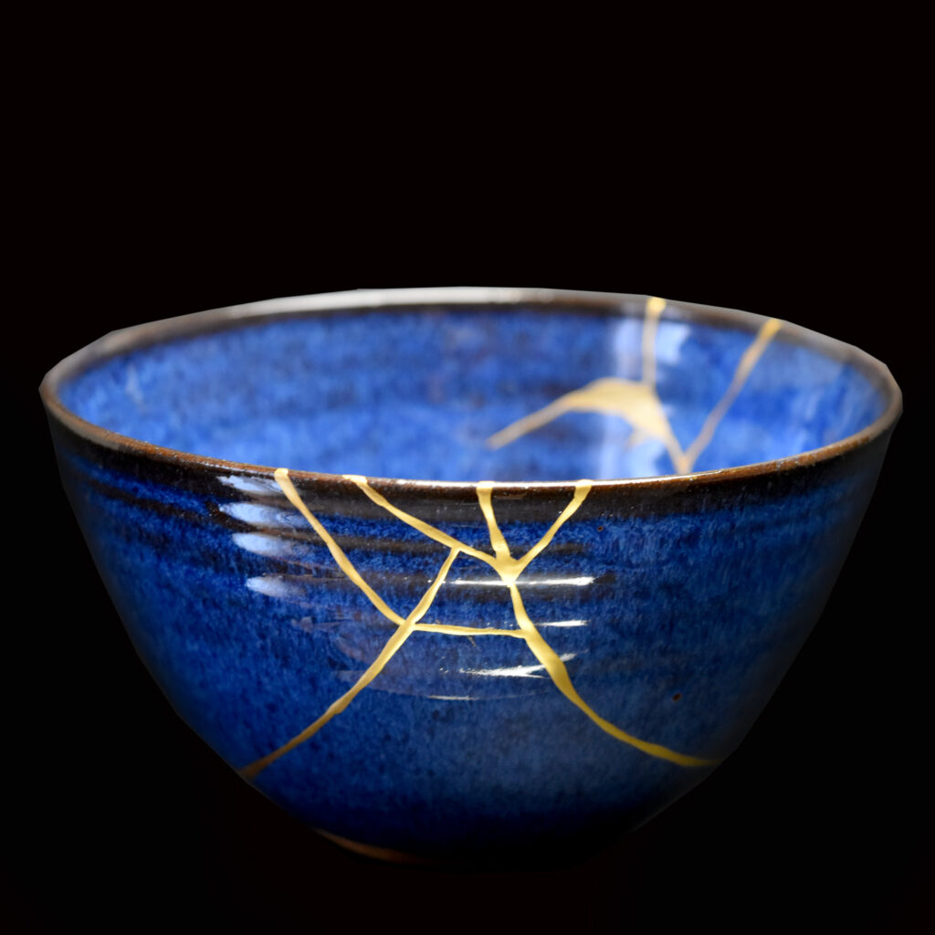 Traditional Kintsugi Shop: Kintsugi By Myriam greff