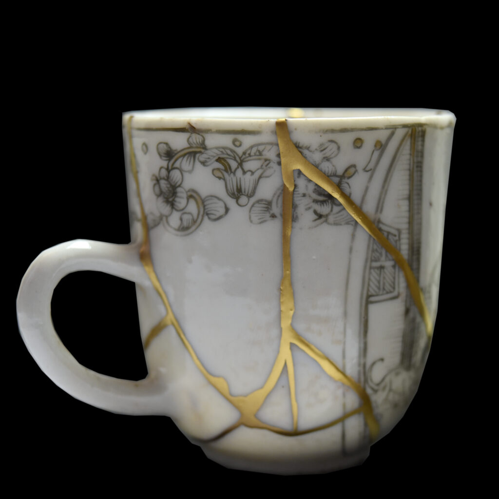 Traditional Kintsugi Shop: Kintsugi By Myriam greff