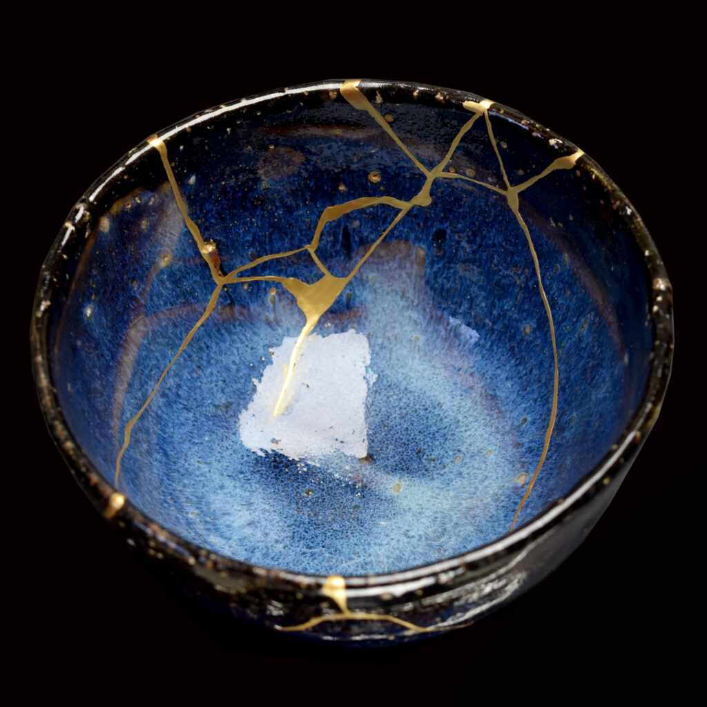 Traditional Kintsugi Shop: Kintsugi By Myriam greff