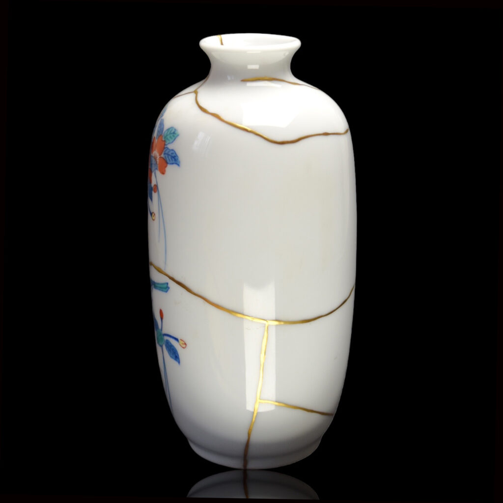 Traditional Kintsugi Shop: Kintsugi By Myriam greff