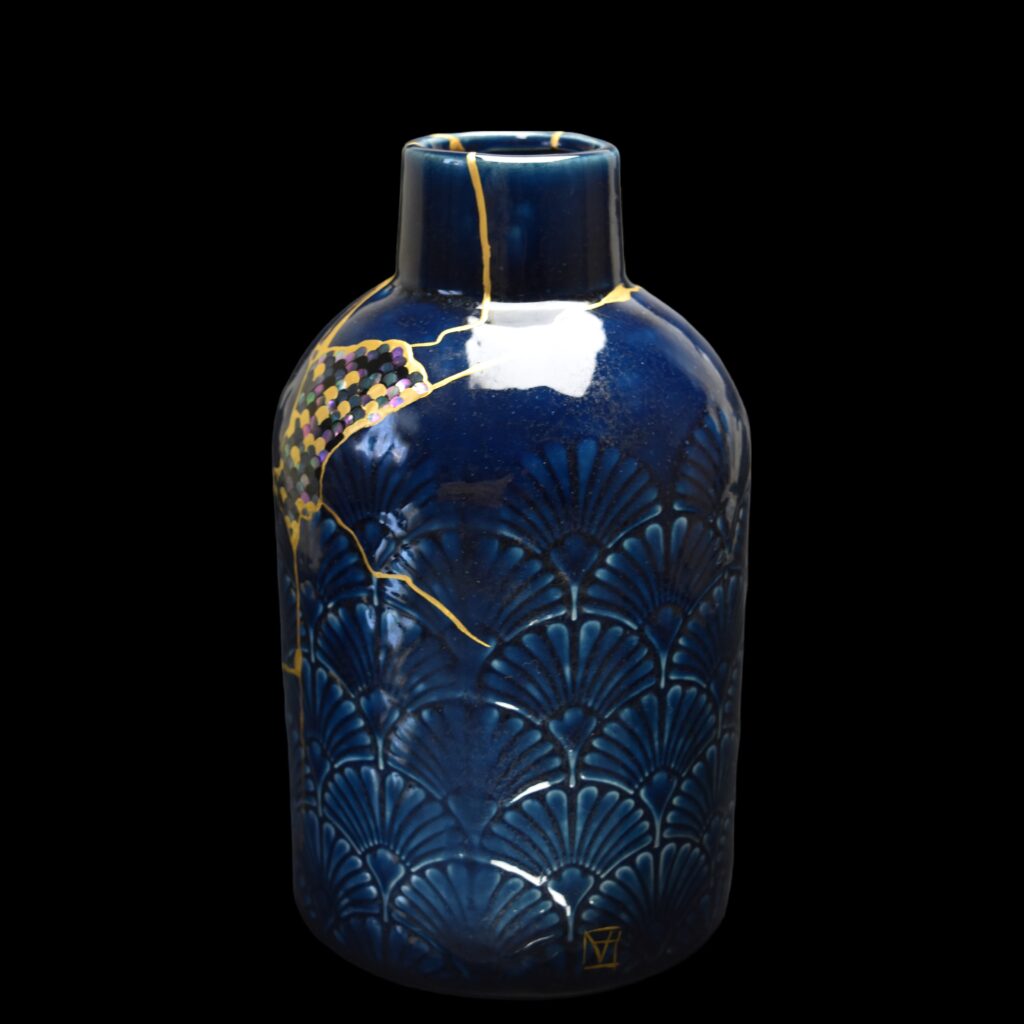 Traditional Kintsugi Shop: Kintsugi By Myriam greff