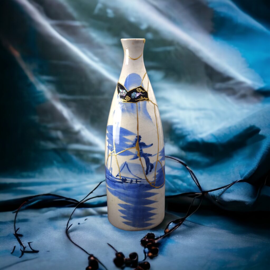 Traditional Kintsugi Shop: Kintsugi By Myriam greff