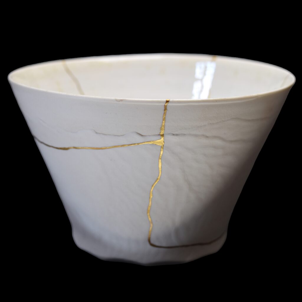 Traditional Kintsugi Shop: Kintsugi By Myriam greff