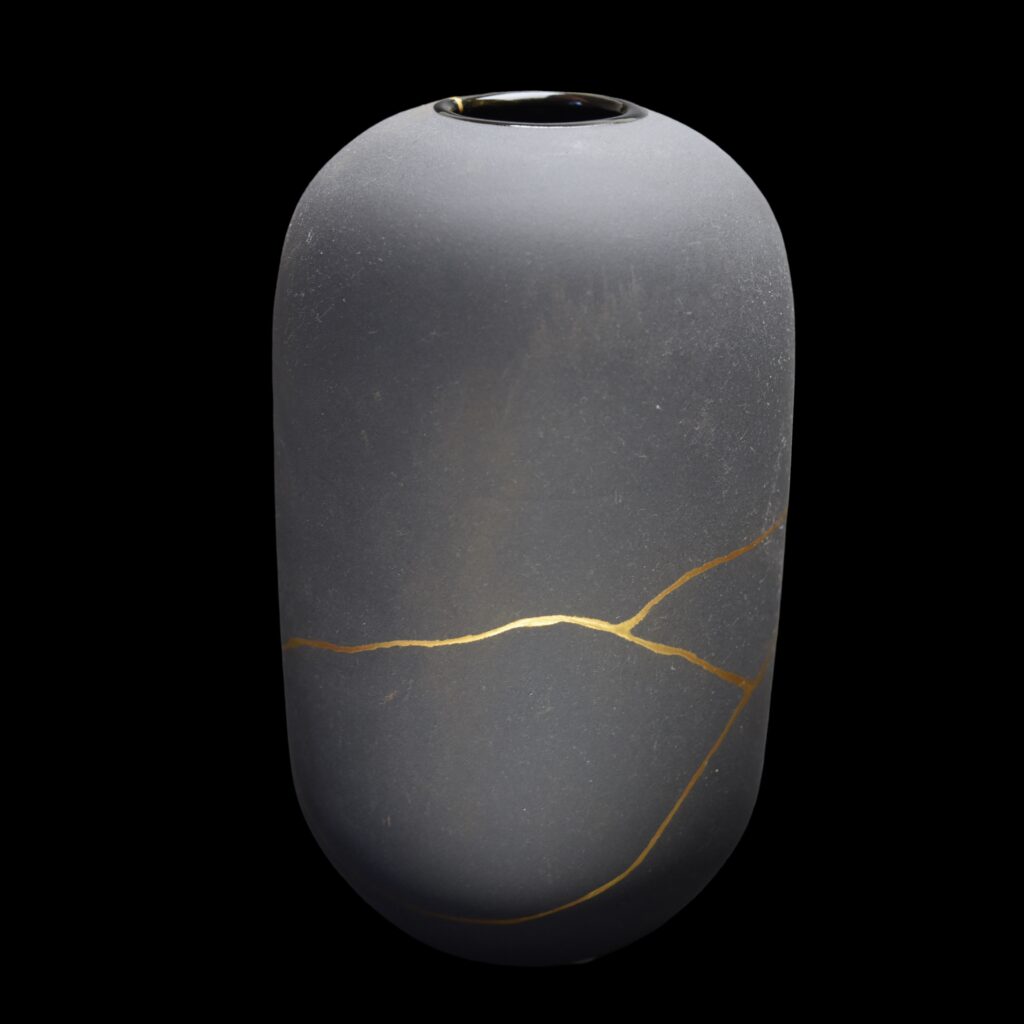 Traditional Kintsugi Shop: Kintsugi By Myriam greff