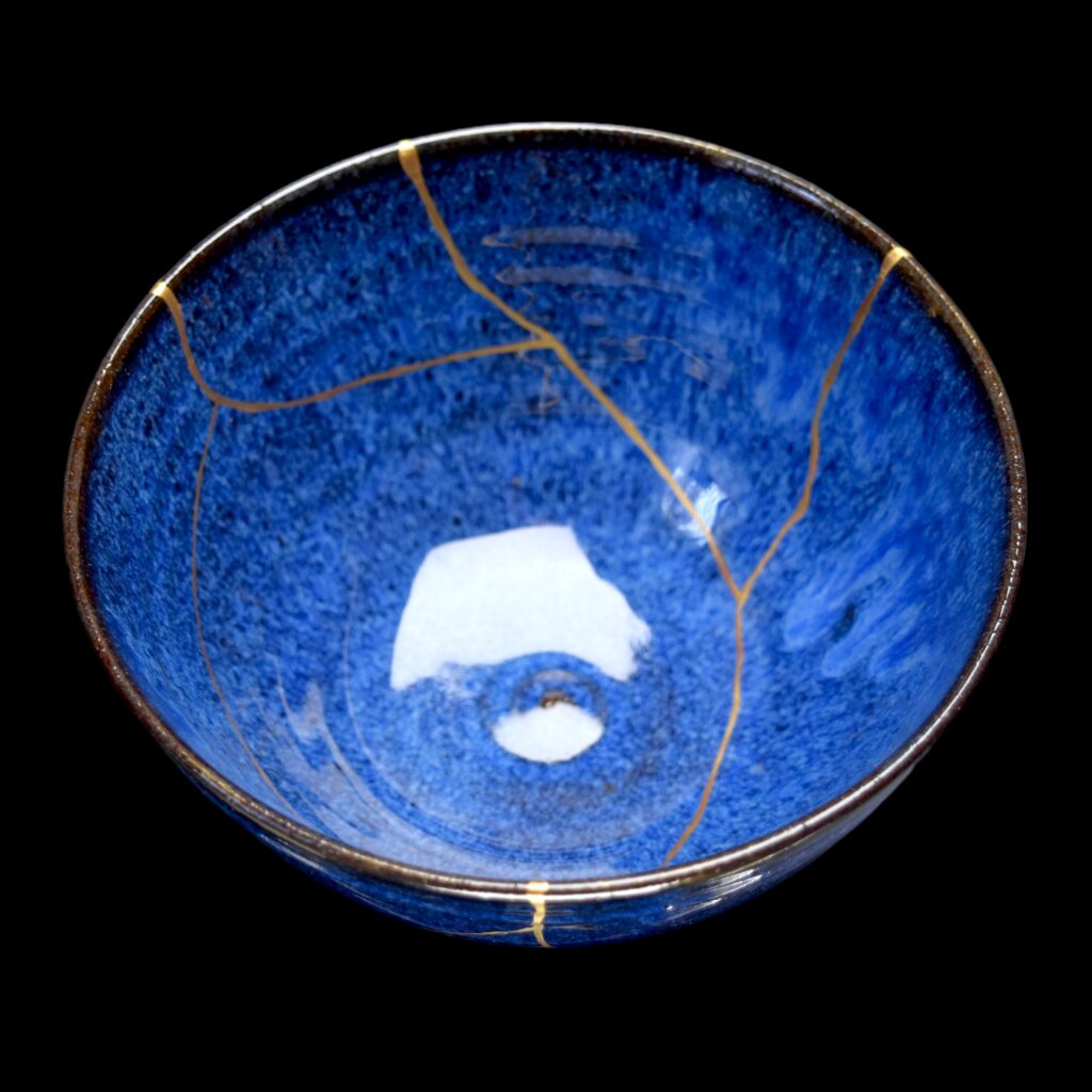 Traditional Kintsugi Shop: Kintsugi By Myriam greff