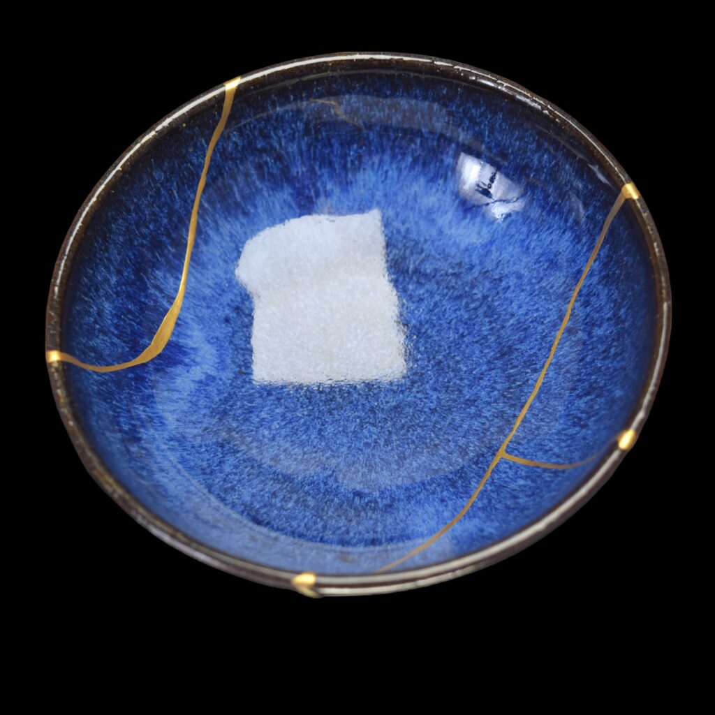 Traditional Kintsugi Shop: Kintsugi By Myriam greff