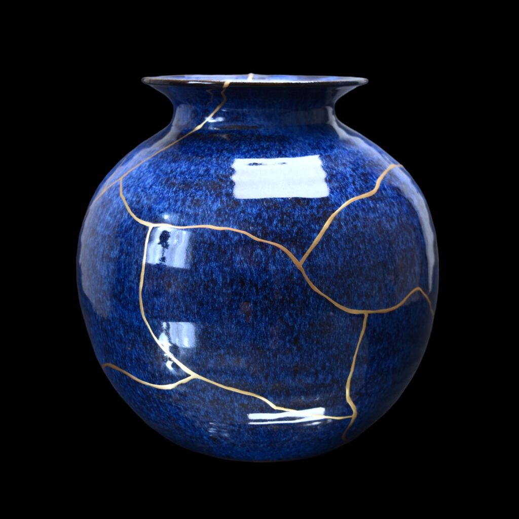 Traditional Kintsugi Shop: Kintsugi By Myriam greff