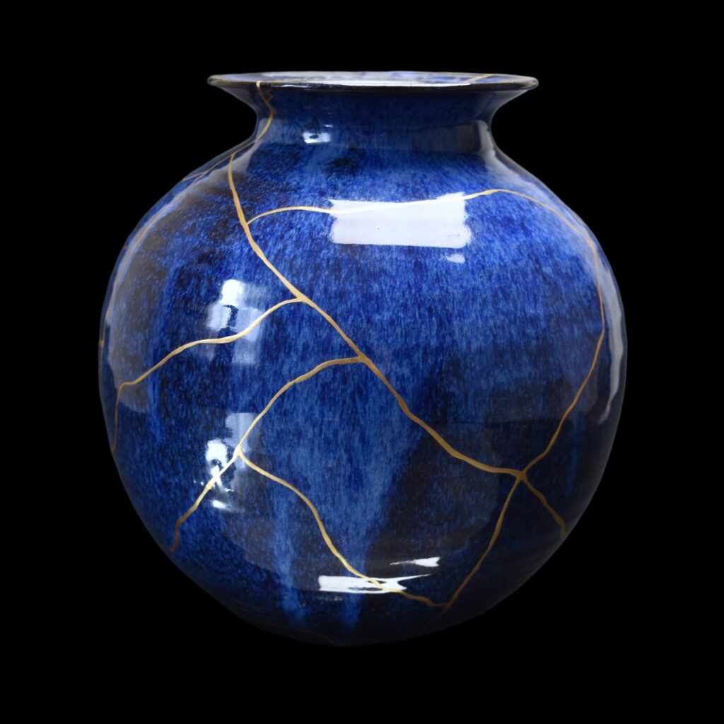 Traditional Kintsugi Shop: Kintsugi By Myriam greff