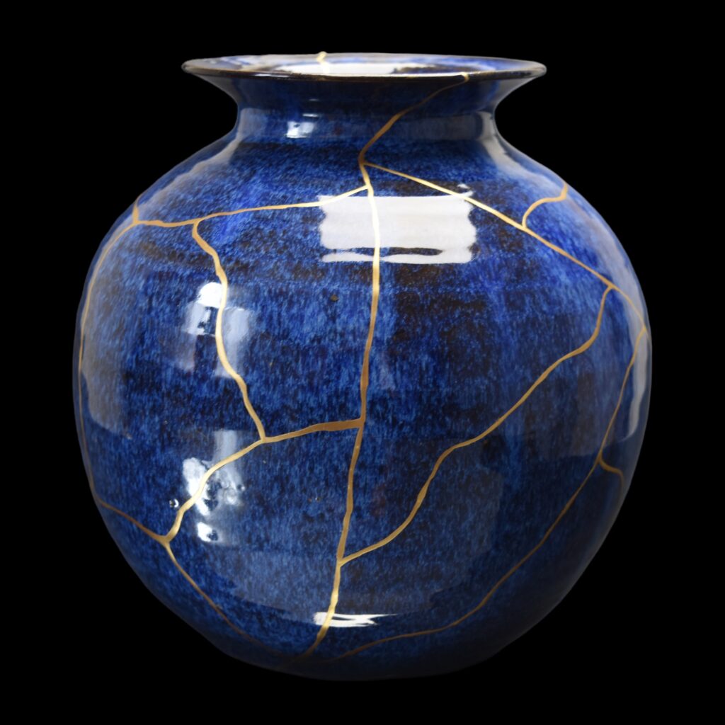 Traditional Kintsugi Shop: Kintsugi By Myriam greff