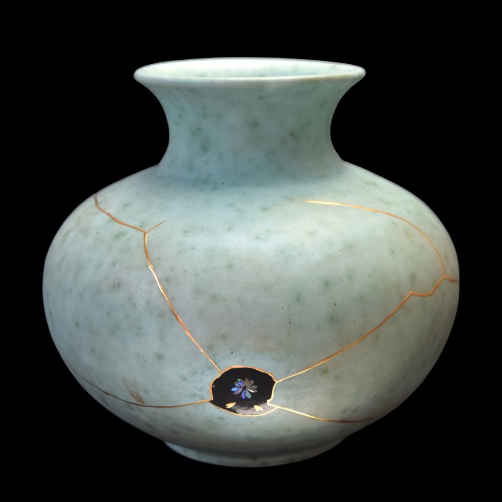 Traditional Kintsugi Shop: Kintsugi By Myriam greff