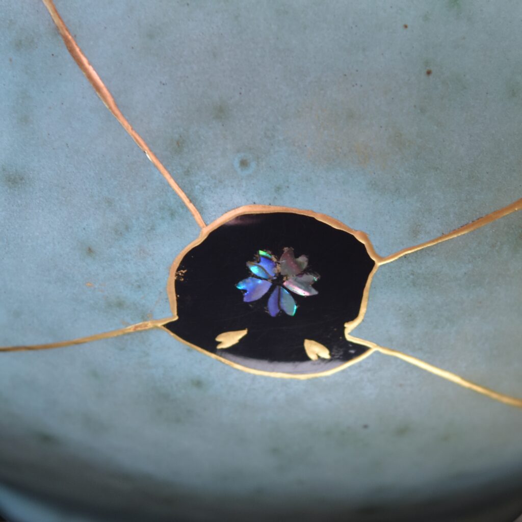Traditional Kintsugi Shop: Kintsugi By Myriam greff