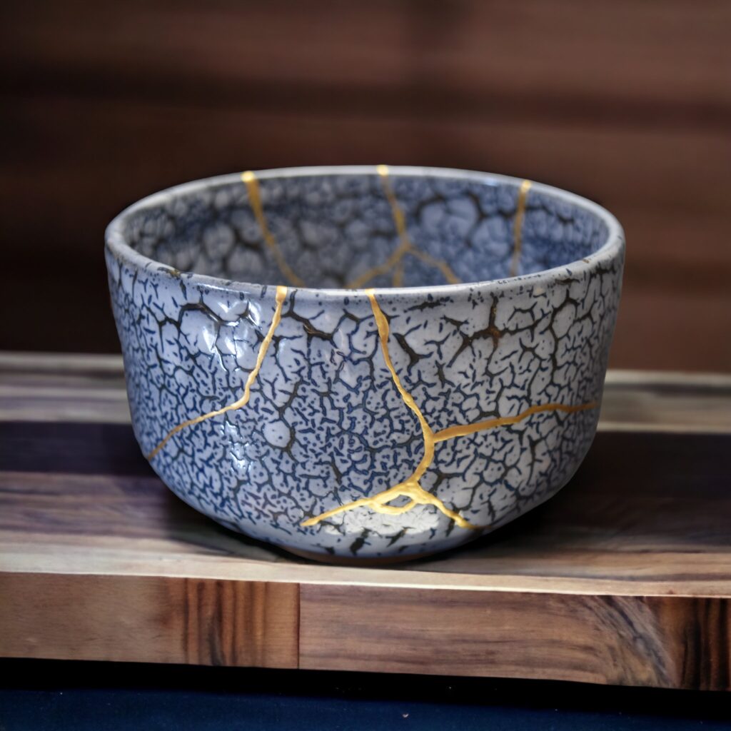 Traditional Kintsugi Shop: Kintsugi By Myriam greff