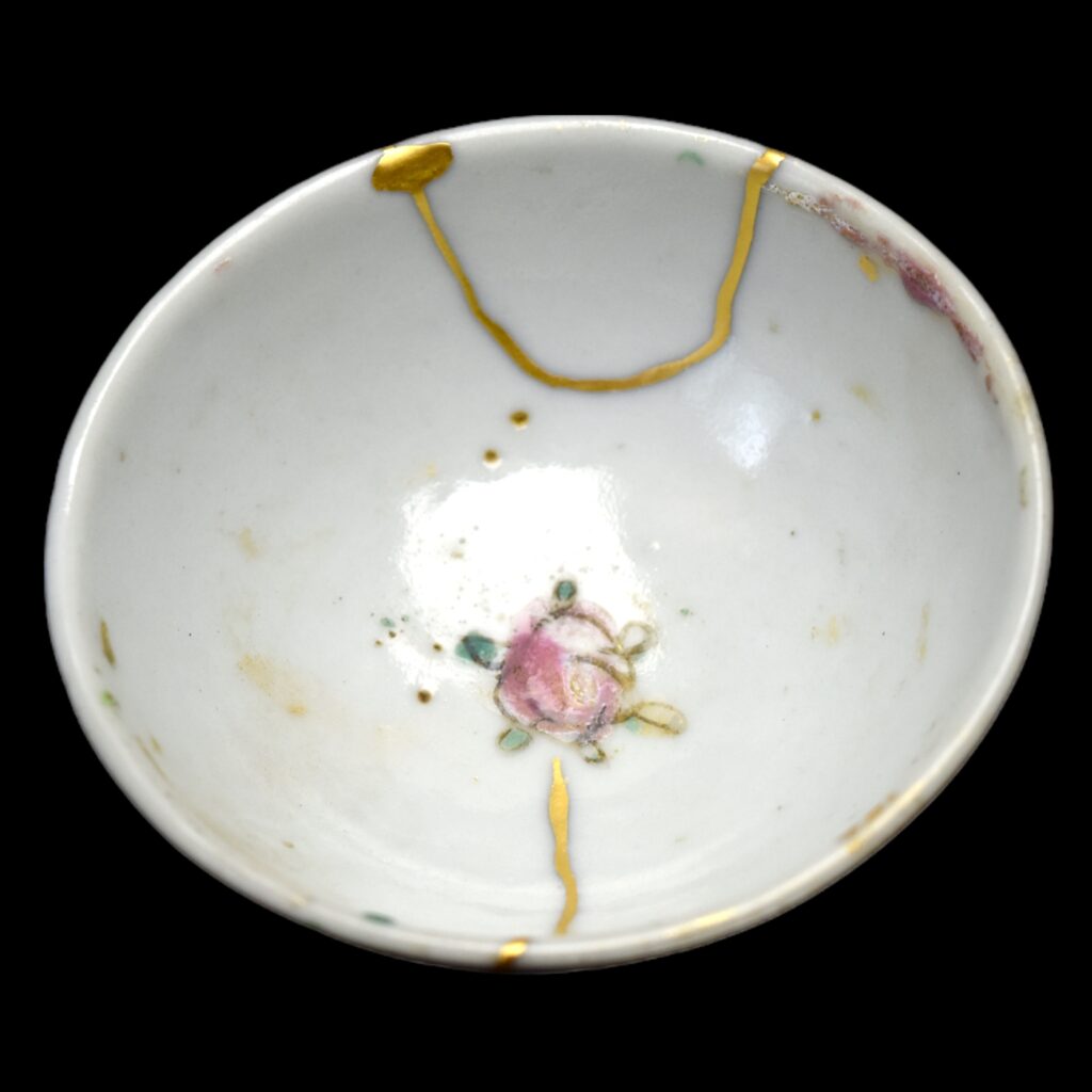 Traditional Kintsugi Shop: Kintsugi By Myriam greff