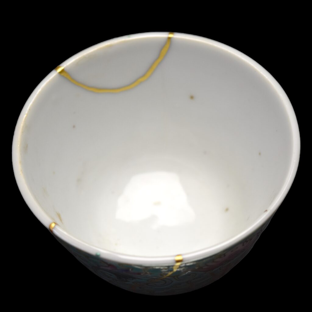 Traditional Kintsugi Shop: Kintsugi By Myriam greff