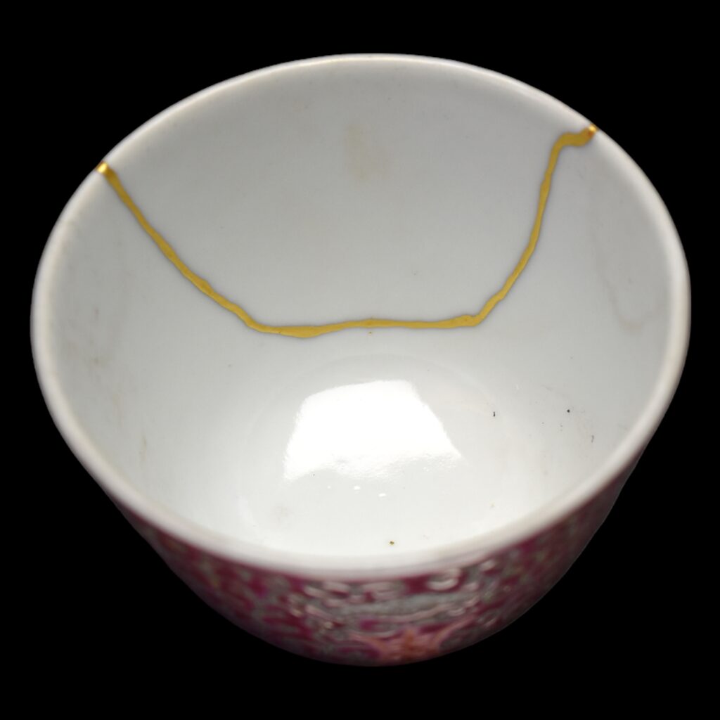 Traditional Kintsugi Shop: Kintsugi By Myriam greff