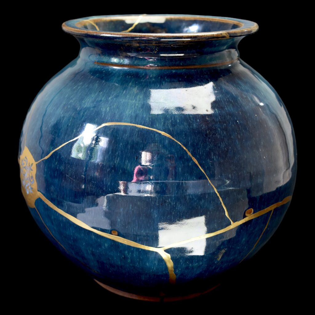Traditional Kintsugi Shop: Kintsugi By Myriam greff