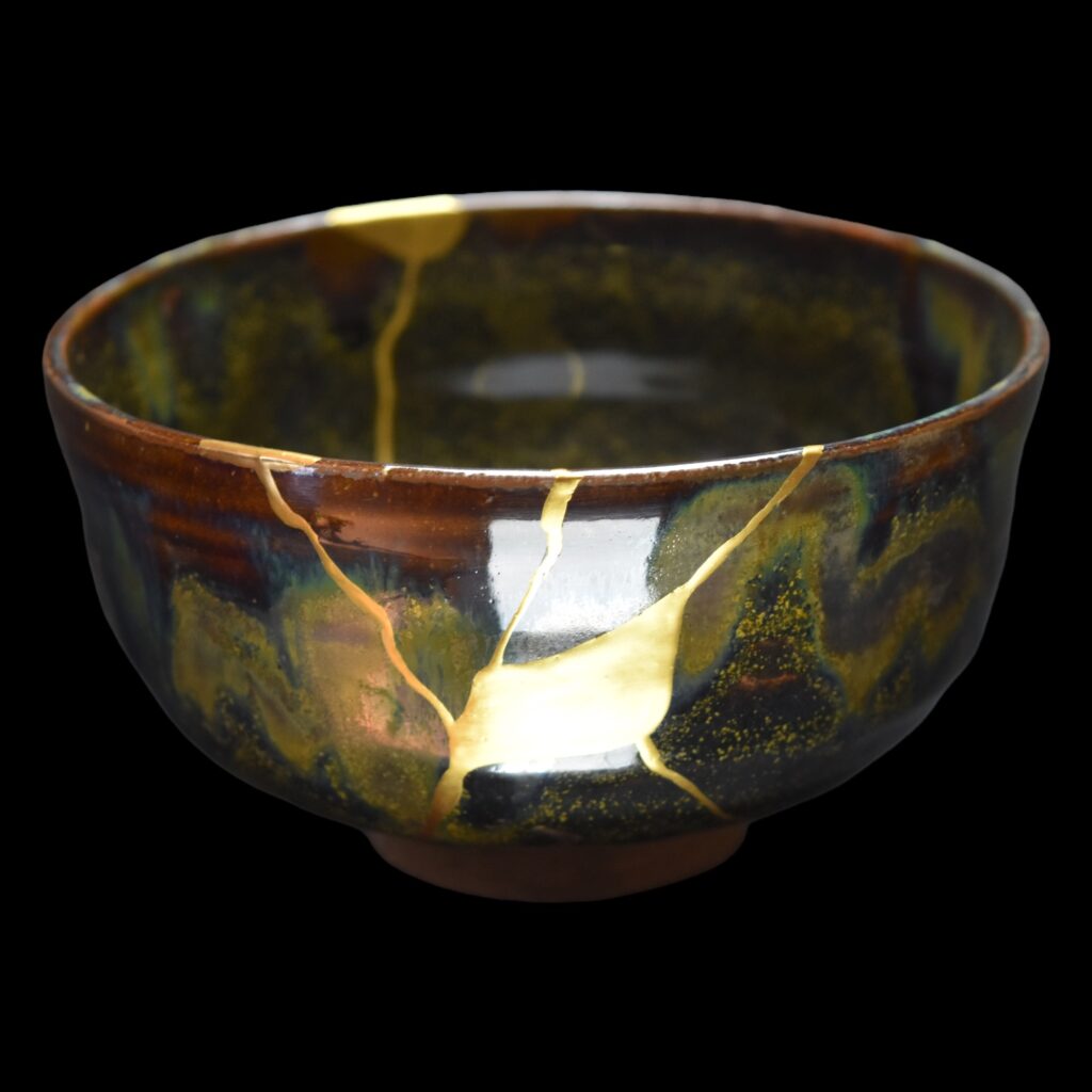 Traditional Kintsugi Shop: Kintsugi By Myriam greff